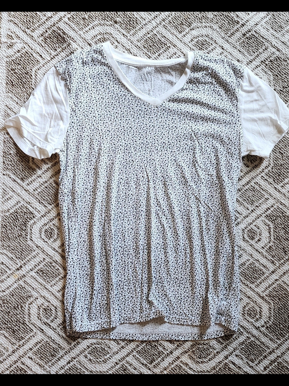Armani Exchange White Short-Sleeve V-Neck Tee with Micro Dot Print